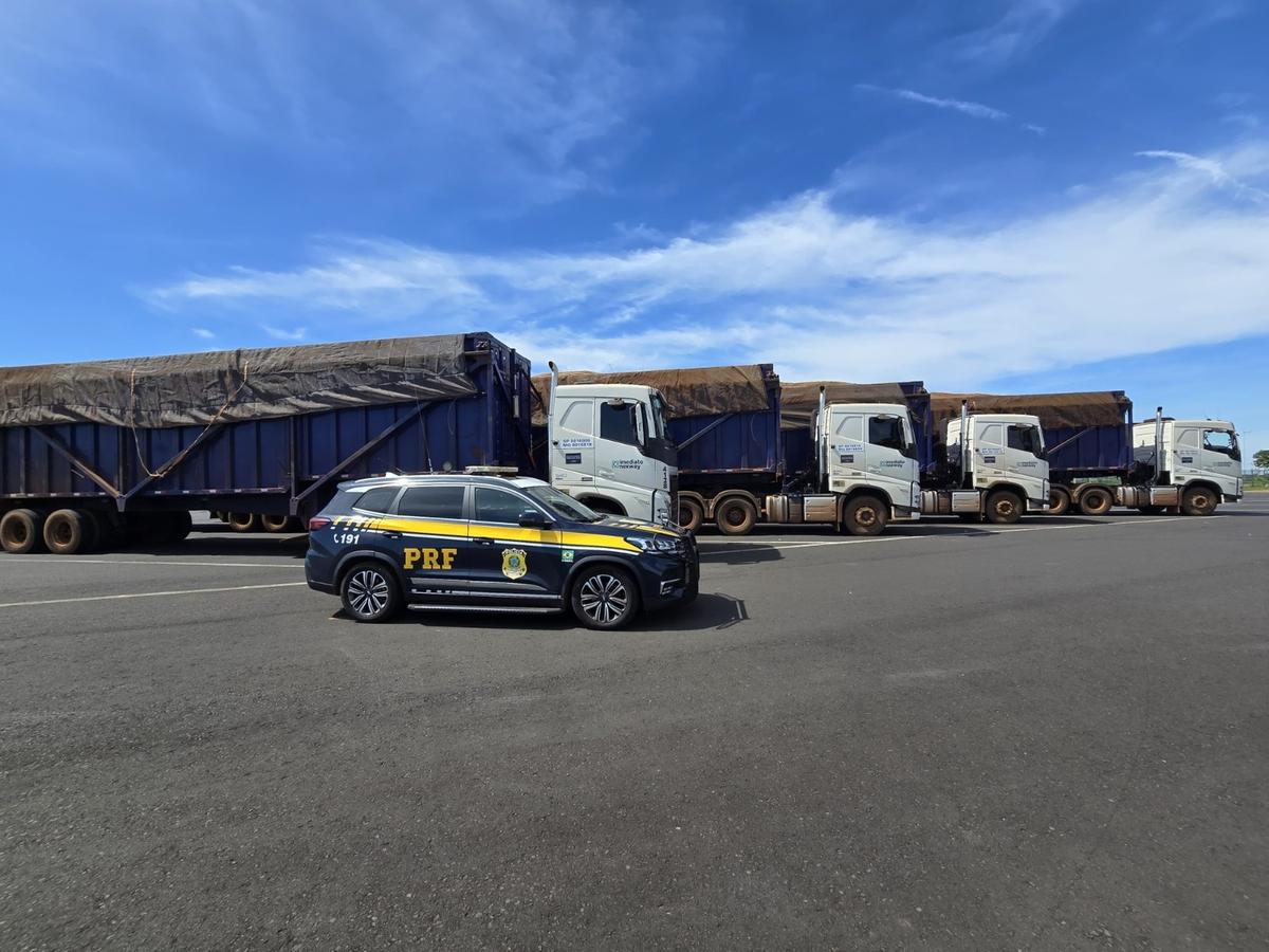 Polícia Rodoviária Federal realiza operações de controle do peso permitido nas rodovias federais da região (Foto/Divulgação)