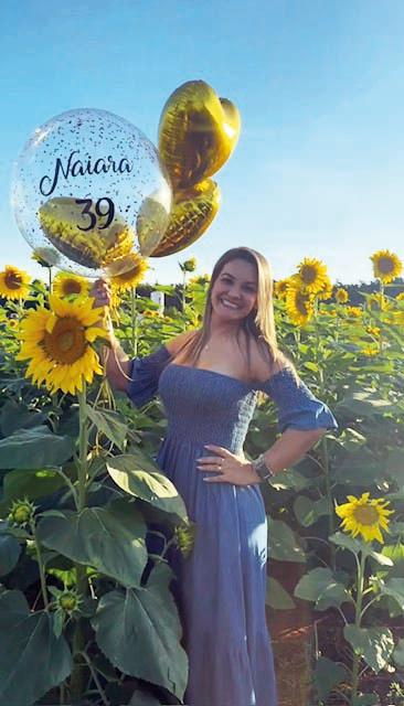 A médica Naiara Cabral fez um ensaio fotográfico comemorando a chegada dos seus 39 anos de vida. Ela que é pura energia positiva e sempre com um sorriso no rosto, merece nosso carinho. Felicidades (Foto/Arquivo pessoal)