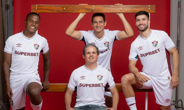 Fluminense vai exibir o novo "fardamento" neste domingo, diante do Atlético-MG, em Belo Horizonte (Foto/Fluminense/Divulgação)