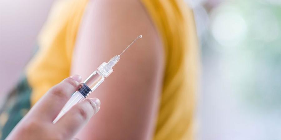 Cinco anos da 1ª dose : Uberaba reforça chamado para vacinao contra a Covid