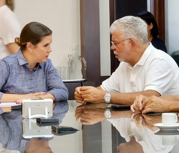 Prefeita Elisa Araújo e o ex-prefeito Anderson Adauto atuam no sentido de viabilizar a disponibilidade de gás para Uberaba  (Foto/Divulgação)