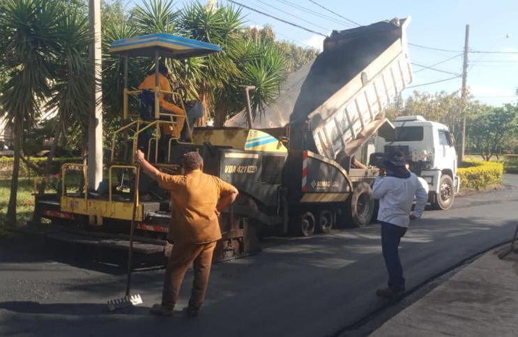 Em nova etapa, entre os dias 15 e 20 de abril, as equipes da Secretaria de Serviços Urbanos e Obras (Sesurb) atenderam 24 bairros (Foto: Divulgação PMU)