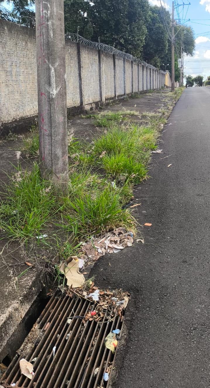 Com a reclamação também sendo relacionada à portaria do prédio, o Jornal da Manhã procurou a UniFACTHUS, que esclareceu que não possui mais vínculo com o espaço (Foto/Marcos Machado)