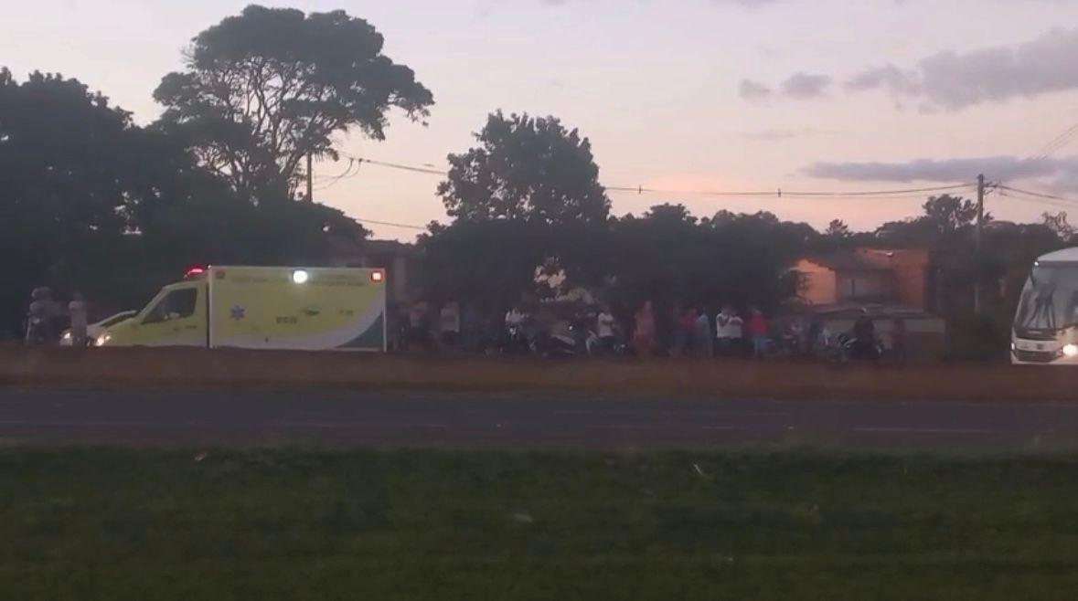 Acidente aconteceu no km 173 próximo a Havan (Foto: Divulgação Rede Social)