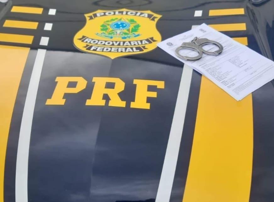 A ação ocorreu por volta das 12h54 durante uma abordagem a um veículo Toyota Corolla em Uberaba (Foto/Divulgação)