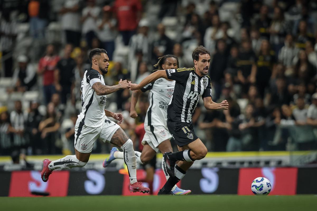 Com o resultado, o Corinthians vai aos 14 pontos e fica em oitavo. O Atlético fica em décimo também com os mesmos 14 pontos (Foto: Pedro Souza)