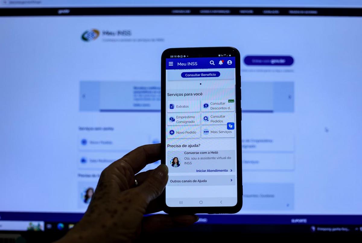 Na plataforma 'Meu INSS', que pode ser acessada via site ou aplicativo, é possível saber o nome da entidade que realizou o desconto, o valor cobrado e o período (Foto/Joédson Alves/Agência Brasil)