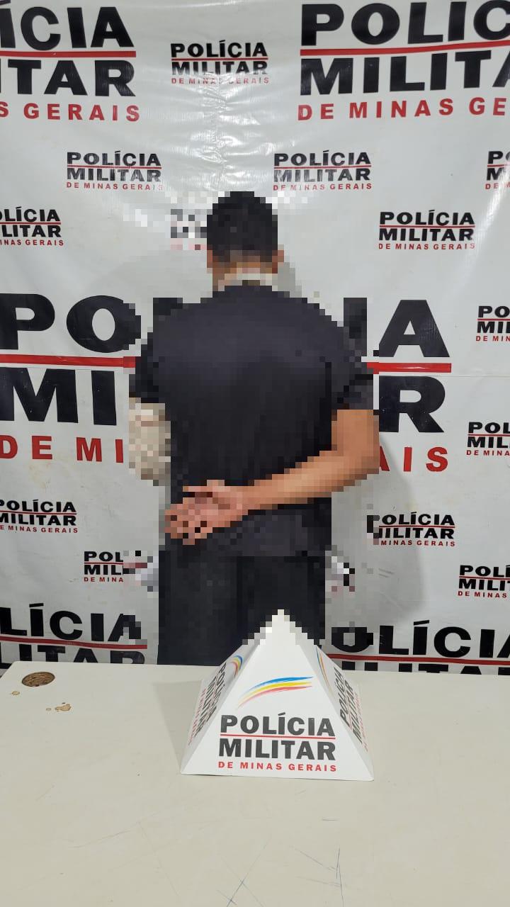 O suspeito tem 19 anos e foi preso em Delta. (Foto/Divulgação)
