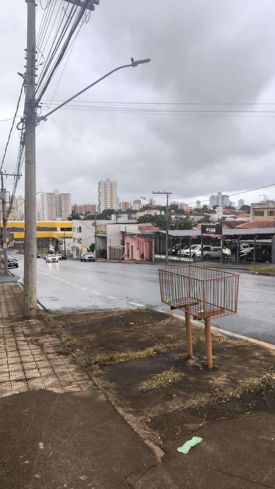 Além da possibilidade de chuva em toda a cidade, os moradores de Uberaba devem se preparar para uma queda acentuada nas temperaturas (Foto/Marcos Machado)