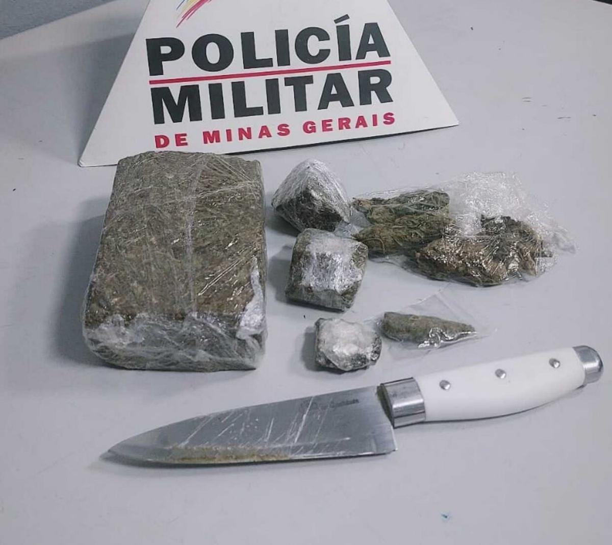 Droga apreendida no quarto do suspeito (Foto/PMMG/Divulgação)