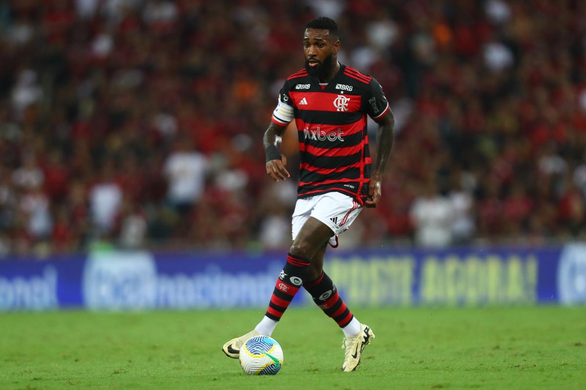 Clube russo acena com o pagamento da multa rescisória de 25 milhões de euros (cerca de R$ 159 milhões) (Foto: Divulgação Flamengo – Rádio Tupi)