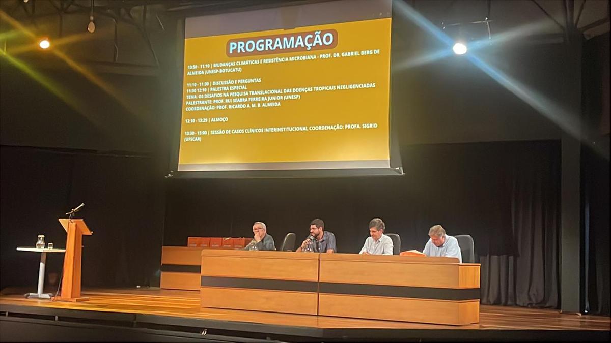 O Encontro reuniu médicos, residentes, estudantes de graduação e pós-graduação, além de profissionais da saúde interessados na área (Foto: Divulgação)