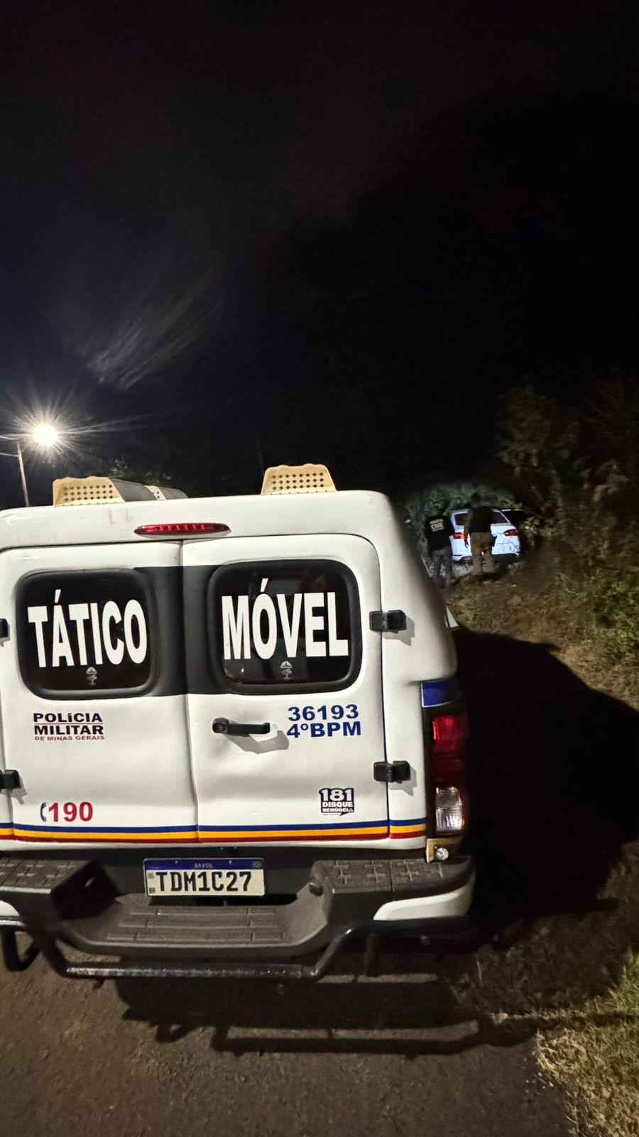 Os suspeitos conseguiram fugir pela mata próxima e não foram mais encontrados até o momento. (Foto/Divulgação)