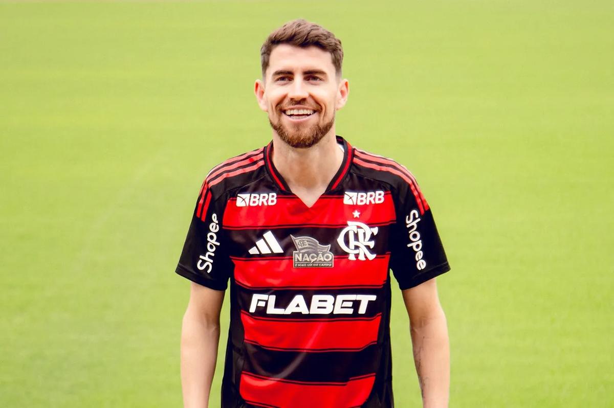 Jorginho chega para ser titular no Flamengo (Foto/Adriano Fontes/Flamengo)