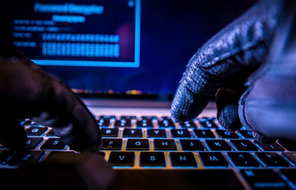 PF deflagrou operação contra alvos que usavam pseudônimos em fóruns clandestinos de compartilhamento de dados (Foto/Welcomia)