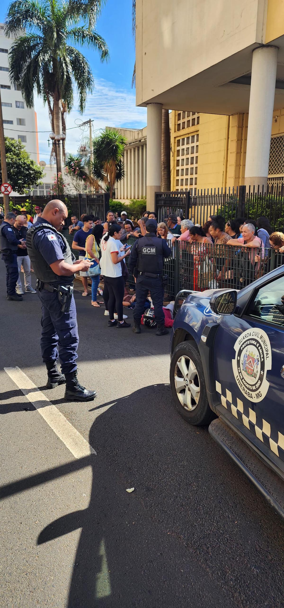 Durante a abordagem, os agentes constataram que o motorista não possuía CNH e que alegava sofrer de hipertensão (Foto/Divulgação)