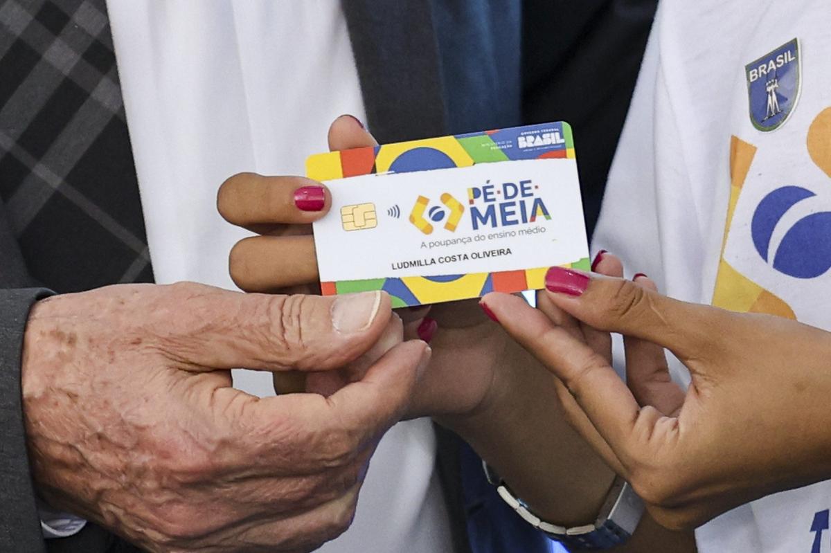 Desde o início do programa Pé-de-Meia, já foram destinados ao município mais de R$11 milhões, dos quais cerca de R$1 milhão em junho (Foto/Reprodução)