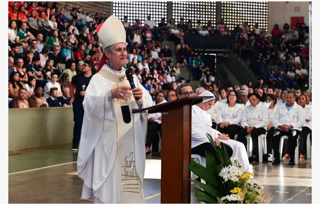 Dom Paulo na celebração de Corpus Christi em Uberaba (Foto/Arquidiocese)