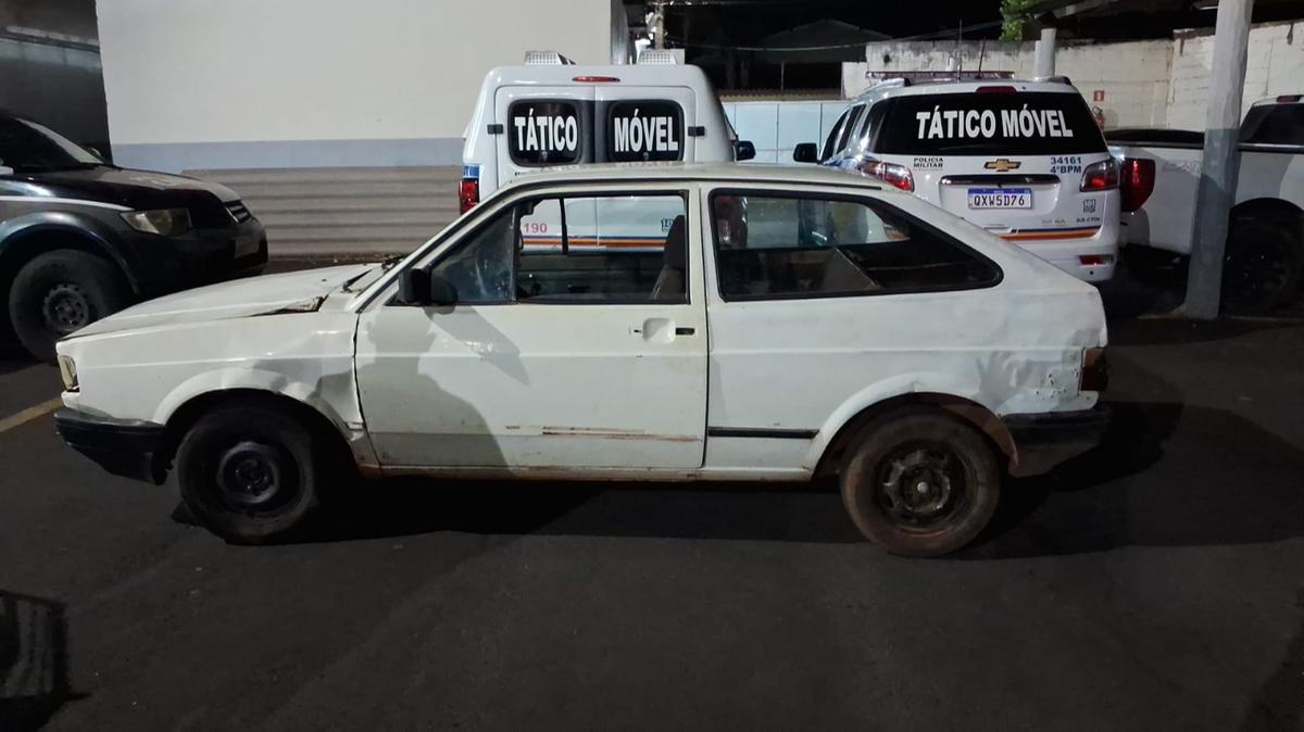 Um veículo utilizado nas ações criminosas foi apreendido. (Foto/Divulgação)