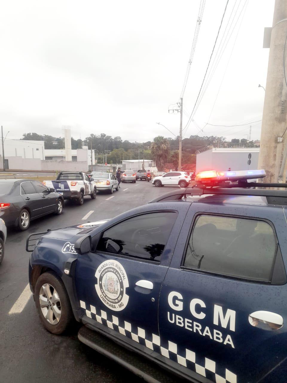 Com a liberação da rua, o tráfego foi normalizado, e a via está totalmente segura para circulação de veículos. (Foto/Divulgação)