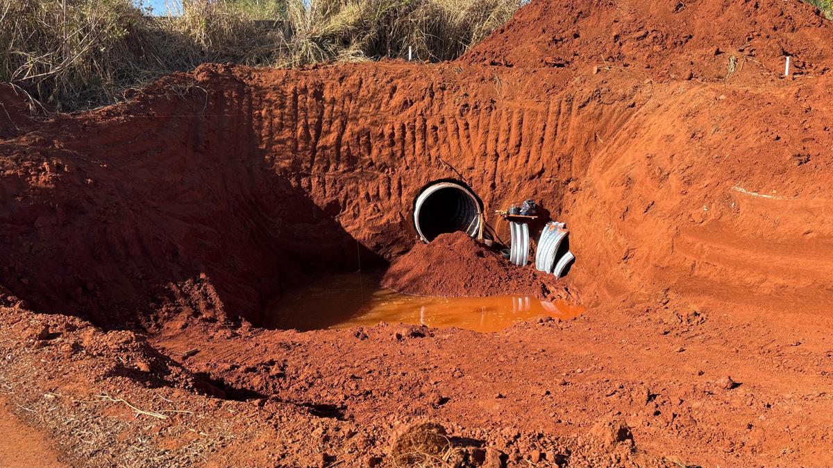 Segundo a Codau, 66% da obra já foi executada e agora é realizada a abertura de túnel sob a linha férrea da VLi (Foto/Divulgação)