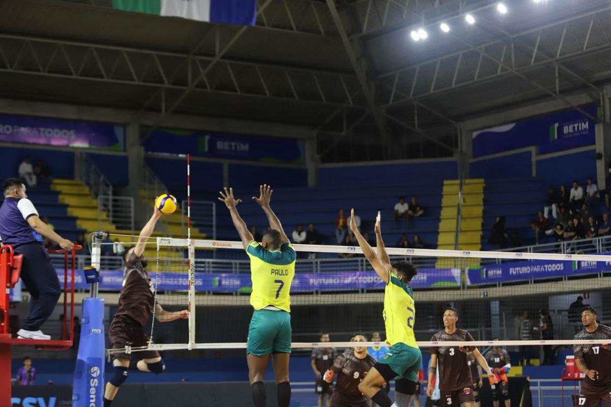 Brasil x Venezuela, pela Copa América de Vôlei 2025, no ginásio Poliesportivo Divino Ferreira Braga, em Betim (Foto/Carolina Miranda/O TEMPO Betim)