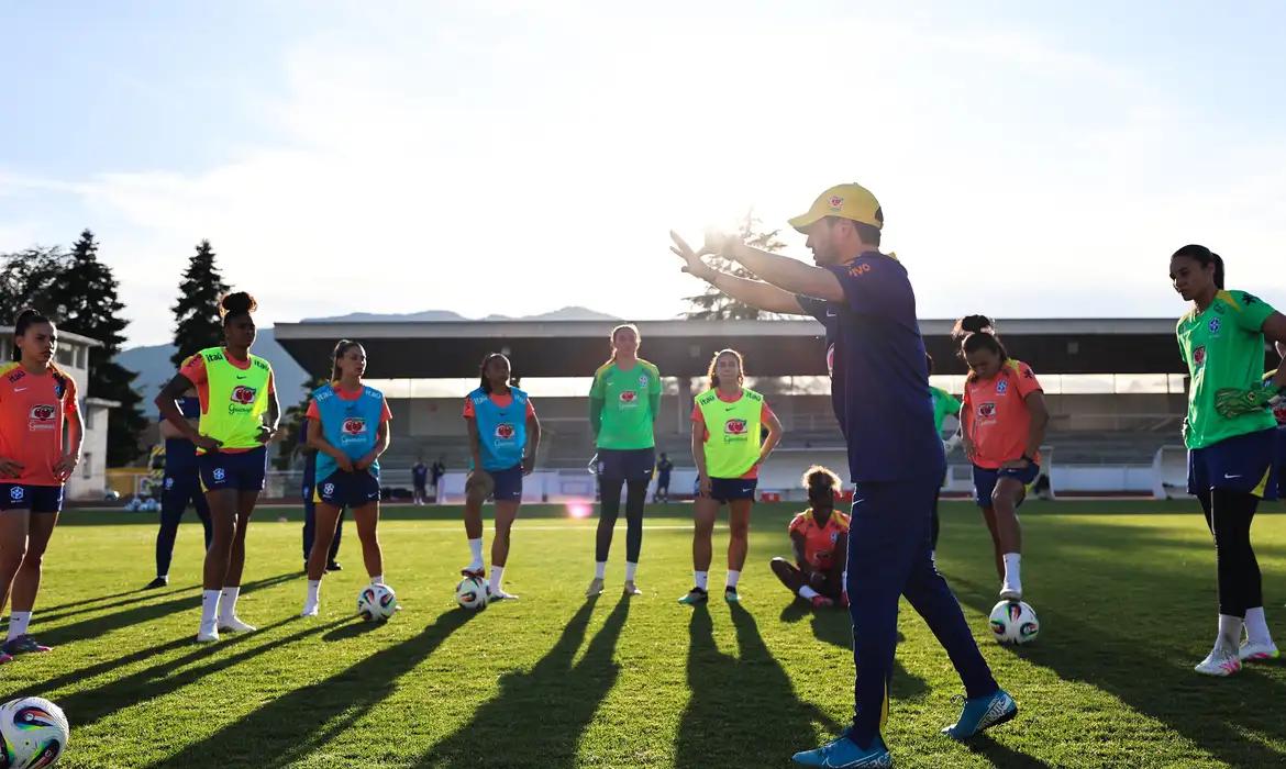 A seleção encara a França nesta sexta (27) no Stade Del Apes (Estádio dos Alpes), em Grenoble (Foto/Lívia Villas Boas/CBF/Direitos Reservados)