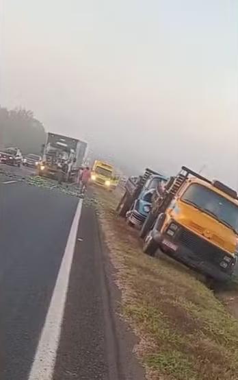 O acidente aconteceu por volta das 6h40. (Foto/Reprodução)