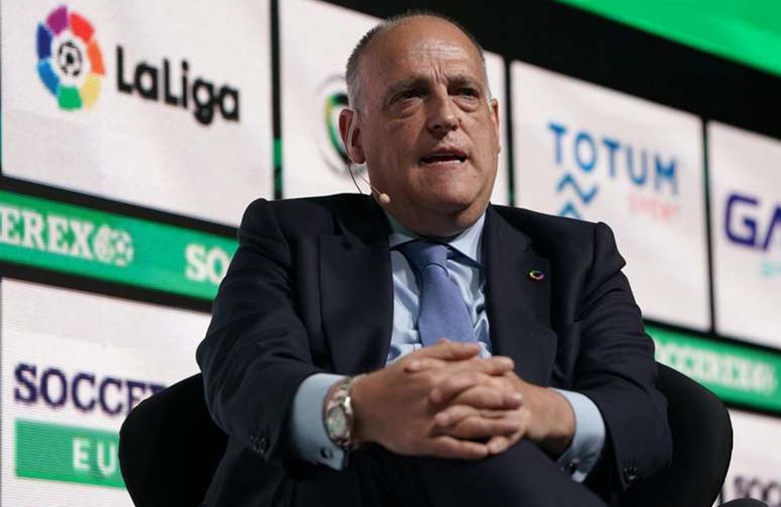 Javier Tebas critica a FIFA pela redução drástica dos preços dos ingressos para evitar os estádios vazios (Foto/Esporte News Mundo)
