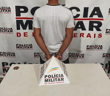 Nada de ilícito foi encontrado com o homem, e buscas na vegetação também não localizaram o objeto descartado. (Foto/Divulgação)