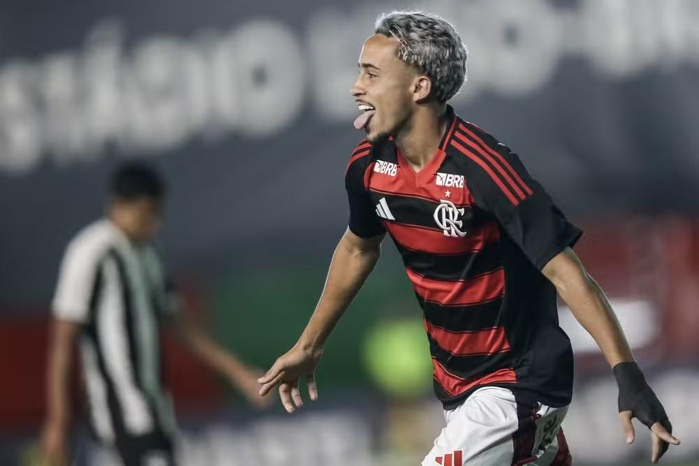 O clima na Toca da Raposa é de otimismo quanto à negociação. (Foto/Gilvan de Souza/Flamengo)