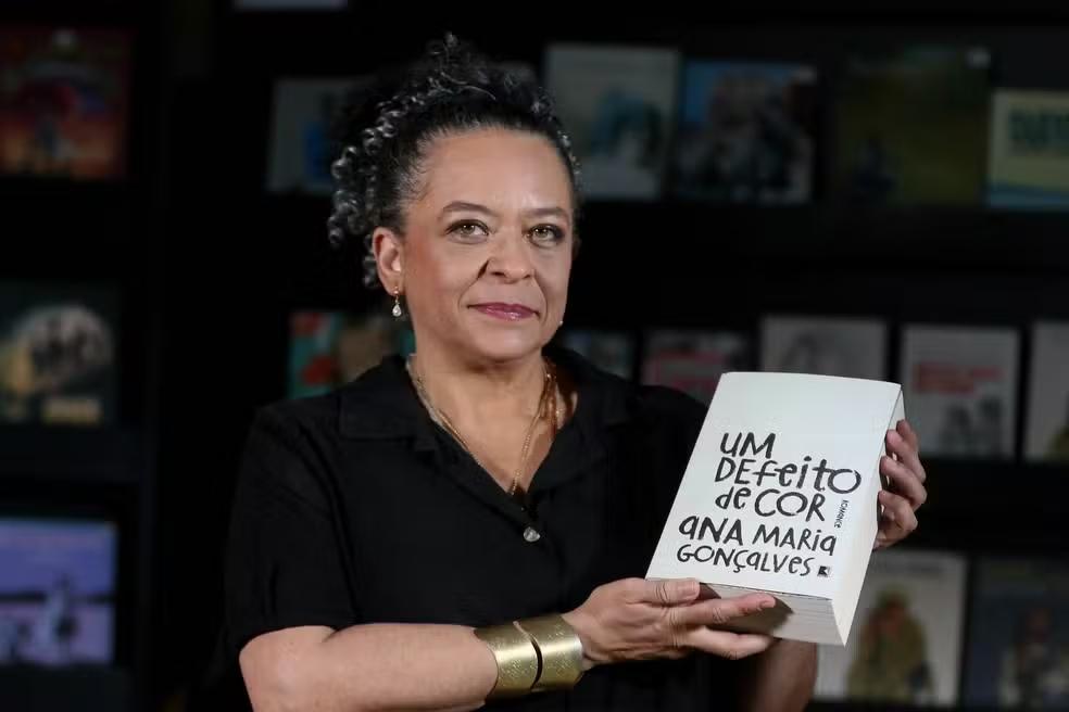 A escritora Ana Maria Gonçalves. (Foto/Reprodução)