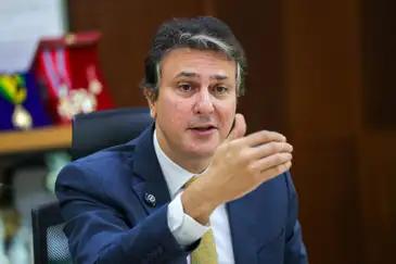 Camilo Santana busca sensibilizar o Congresso Nacional para conseguir recursos para a universalização do Pé-de-Meia. (Foto/Fabio Rodrigues-Pozzebom/Agência Brasil)