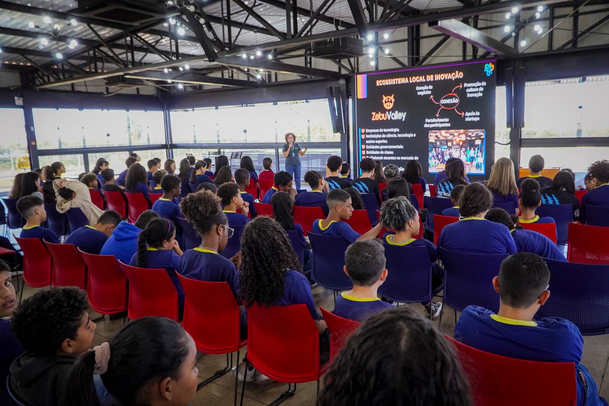 Centro de Inovação de Uberaba, foi palco de uma experiência única para 80 adolescentes, com idades entre 11 e 14 anos (Foto/ Divulgação PMU)