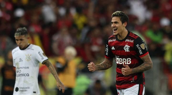 O clima nos bastidores ainda é tenso, e a continuidade de Pedro no clube dependerá de propostas que agradem à diretoria (Foto/Sergio Morais/Reuters)
