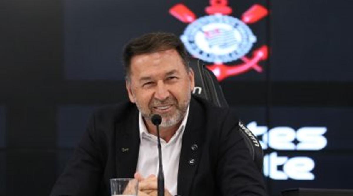 Augusto Melo foi indiciado por crimes como associação criminosa, furto qualificado, lavagem de dinheiro e etc (Foto/Rodrigo Coca/Corinthians)