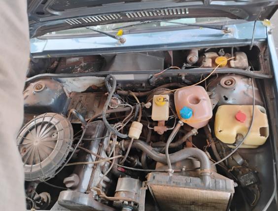 Além do prejuízo com as peças do carro, a vítima relatou o furto de um som automotivo e diversas ferramentas de trabalho que estavam no porta-malas. (Foto/Divulgação)