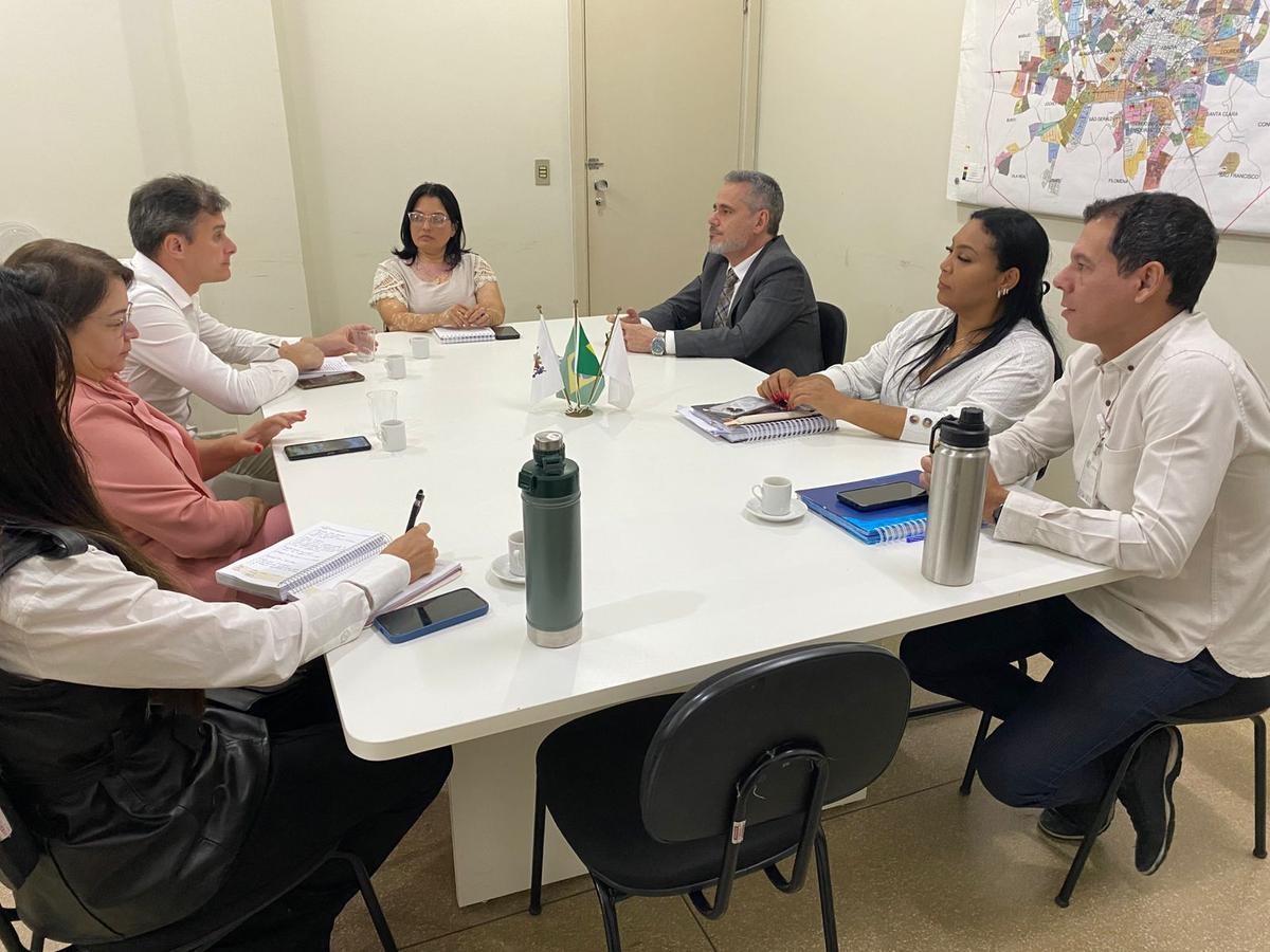 Reunião discute a regulação de leitos em Uberaba (Foto/Divulgação PMU)