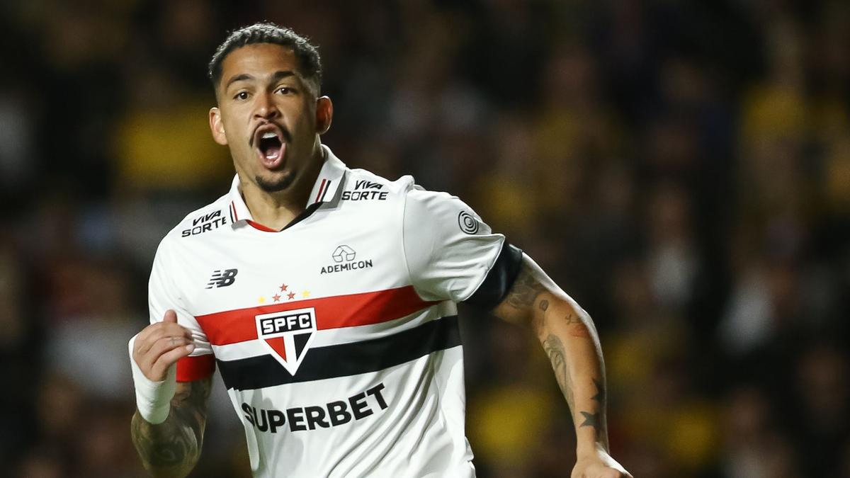 Luciano foi o responsável direto pela virada do São Paulo (Foto/Rubens Chiri/SPFC)