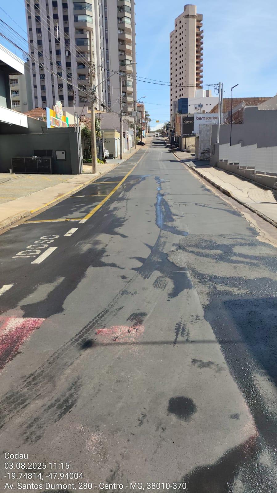 Na sexta-feira, foi realizada a recomposição do asfalto; ontem, houve pequenos reparos, e neste domingo será feita limpeza no local  (Foto/Divulgação)