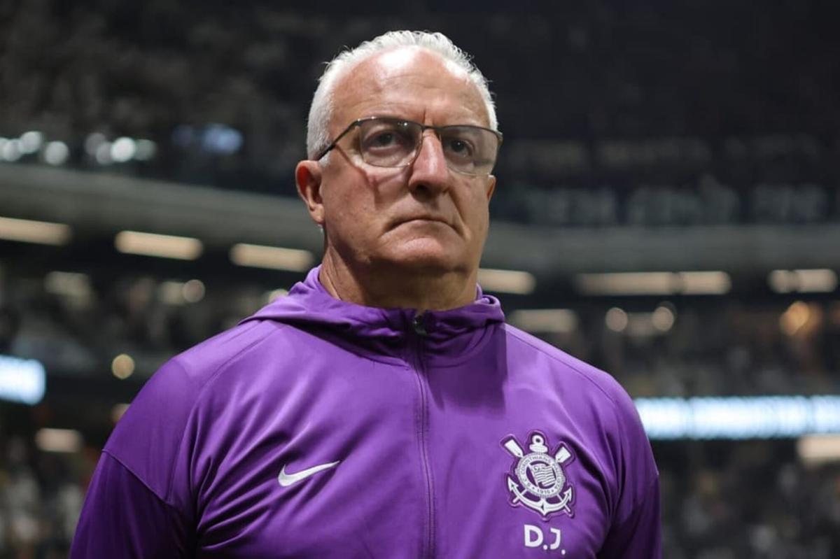 Dorival parece estar ‘conformado’ em não receber reforços e aguentar pressão por resultados (Foto/Corinthians/Divulgação)