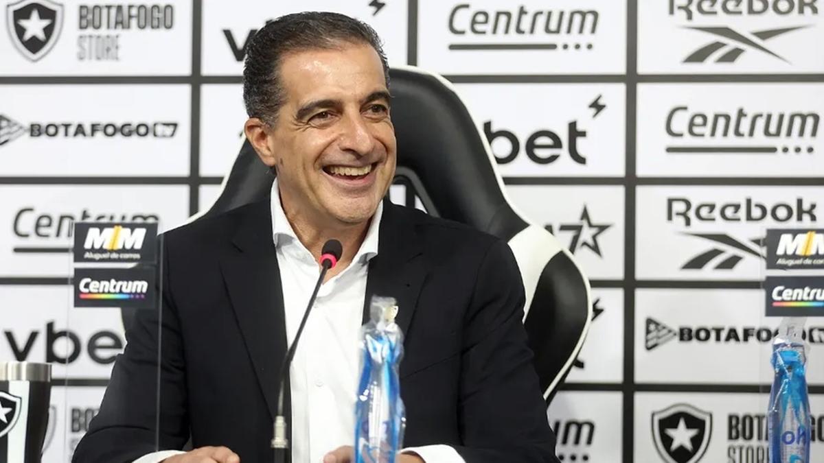 A partida terá um sabor especial pelo reencontro do técnico Renato Paiva com o Botafogo (Foto/Reprodução)