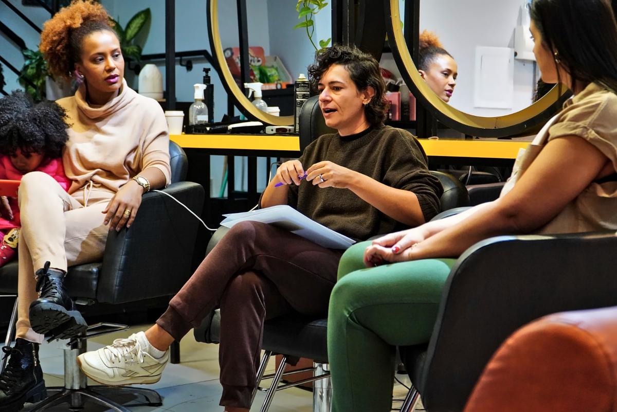Roda de conversa sobre combate à Violência Doméstica no âmbito do Programa Salve uma Mulher e na programação do “Agosto Lilás” (Foto/Lilian Veronezi/PMU)