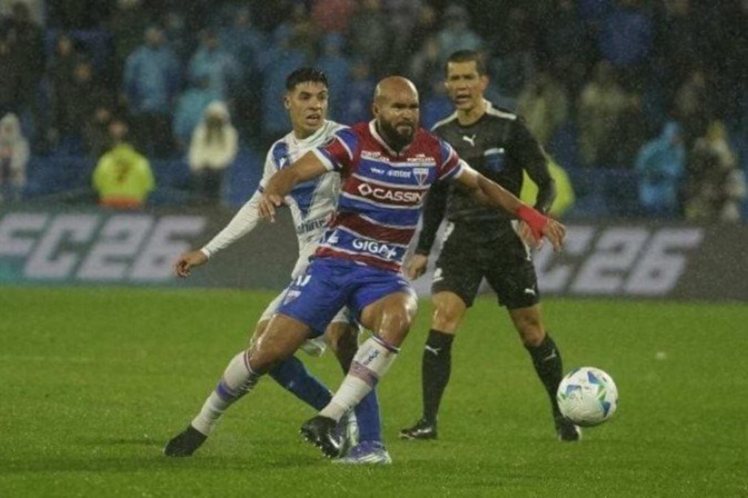 Vélez despacha Fortaleza e aprofunda ainda mais a crise no Leão do Pici (Foto/Conmebol)