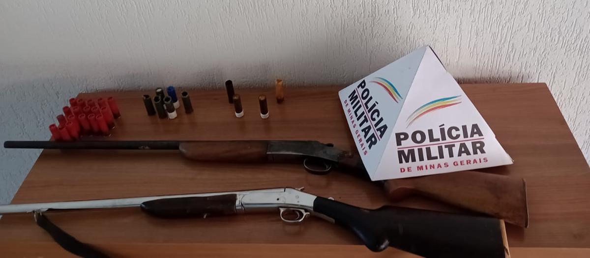 PM apreende armas e prende suspeito de caça. (Foto/Divulgação)