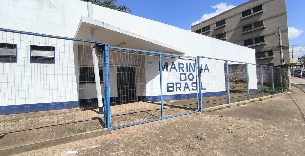 Segundo Januário, o prédio já possui ligações de água e energia, mas ainda precisa de pintura e ajustes para receber militares de fora que estiverem passando pela região (Foto/Marcos Machado)