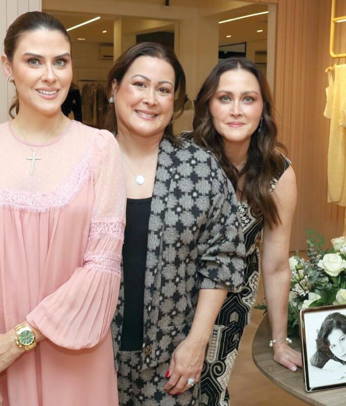 Abraço especial às irmãs Fernanda, Fabiana e Renata, que encerraram com chave de ouro a loja de sua querida e inesquecível mãe Vera Tuychi (Foto/Arquivo pessoal)
