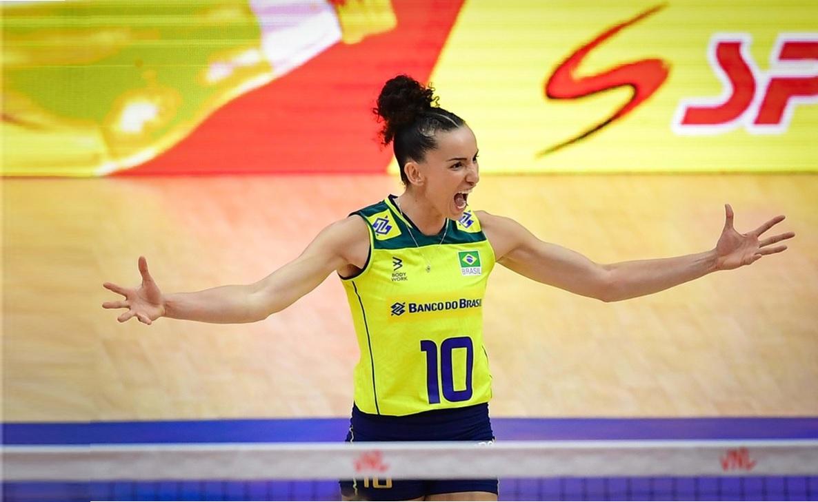 A ponteira Gabi Guimarães foi o grande nome da partida. Ela também foi escolhida como melhor ponteira do torneio (Foto/FIVB)
