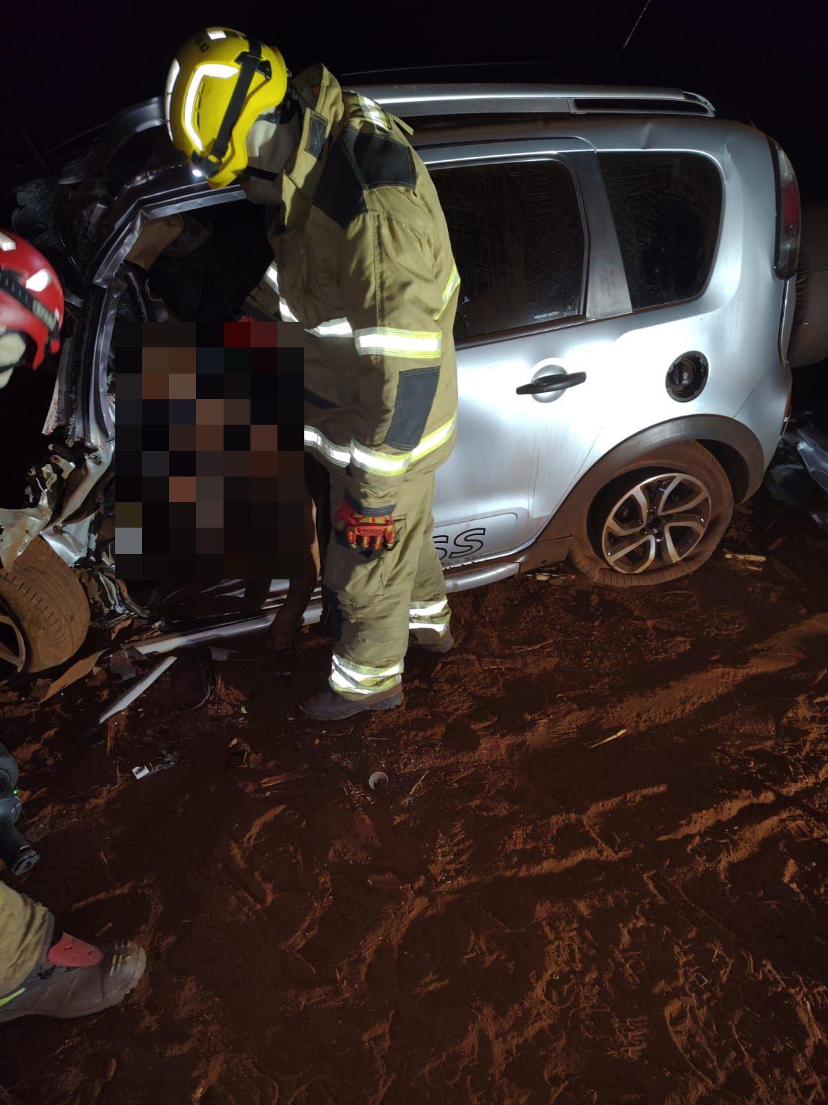 Motorista não resistiu aos ferimentos e morreu no local do acidente (Foto/Divulgação)