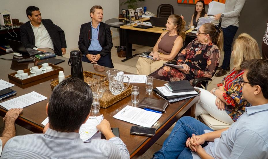 Diretores da Atlas Agro participaram de reunião do Conselho Municipal de Desenvolvimento Econômico e Social de Uberaba esta semana (Foto/Divulgação)